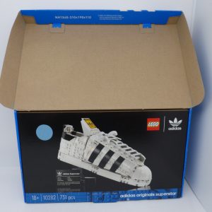 Lego Adidas Superstar 10282 NEUF boite un peu usée
