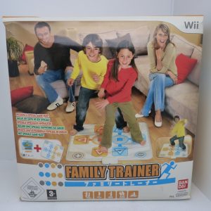 Family trainer avec tapis et jeu