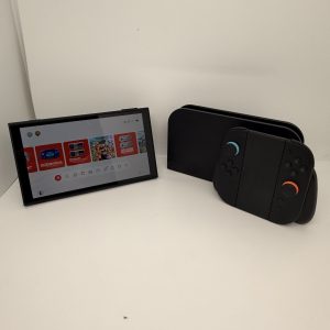 Console Nintendo Switch 2, avec jeux intégrés : Mario kart world, pokémon rouge feu, assassin’s creed the ezio collection et abonnement online jusqu’au 30/12/26