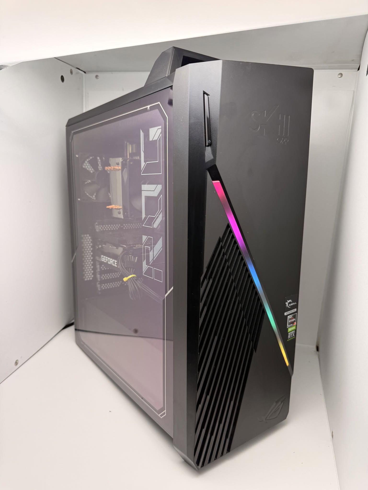 Tour gamer Asus ROG SK45-R73060