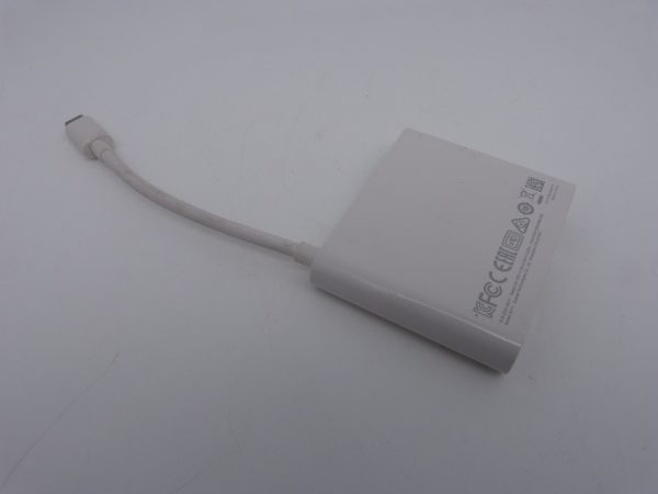 HUB type c vers usb, hdmi, VGA
