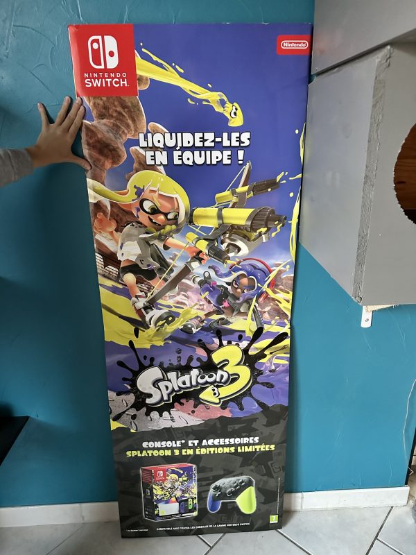 PLV publicitaire Totem Splatoon 3
