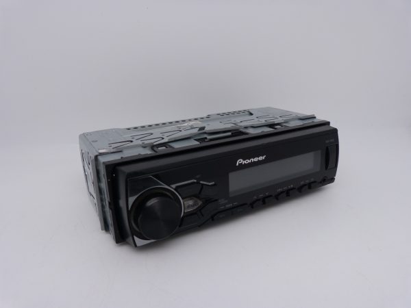 Poste Pioneer MVH-180UI