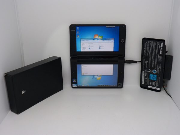 Toshiba Libretto W100-107 batterie HS, remit à zéro totalement fonctionnel, collector