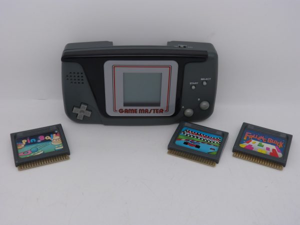 Console Game Master non fonctionnelle (ne s’allume pas) + 3 jeux : Car racing, Falling block, Pin ball