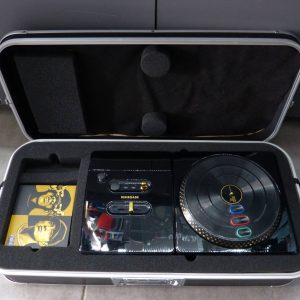 DJ hero renegade Nintendo Wii
