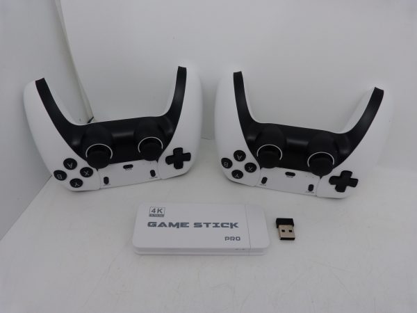 Console de jeu TV stick 30000 jeu avec 2 manettes NEUVE