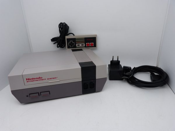 Console Nintendo NES avec câbles non officiels