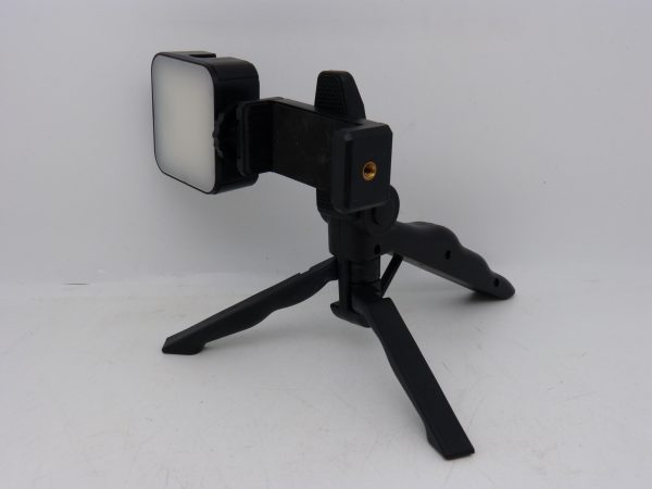 Support avec lampe pour téléphone