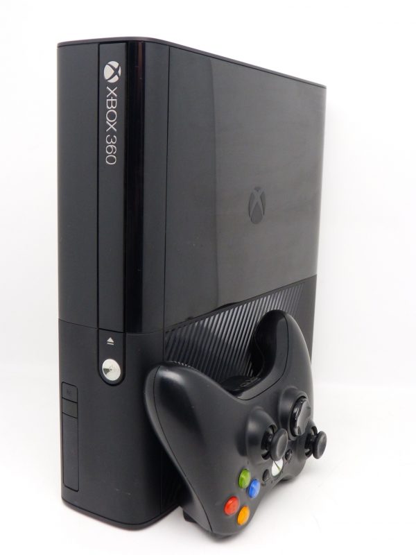 Console Xbox 360 E 250Go