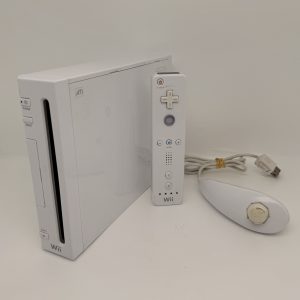 Console Nintendo Wii crackée avec possibilité de lire les jeux gravés