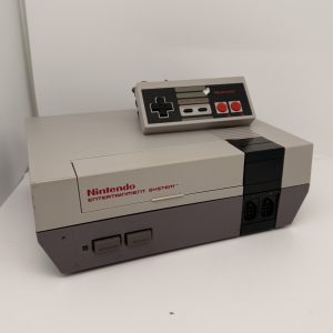 Console Nintendo Nes avec câbles pas d'origine